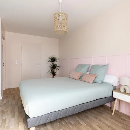 Apartment Chaleureux A